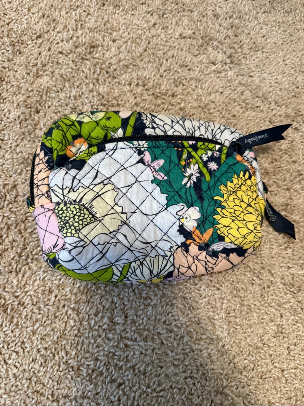 Vera Bradley | Bloom Bloom Pink and White Makeup Cosmetic Bag Plastic Lining